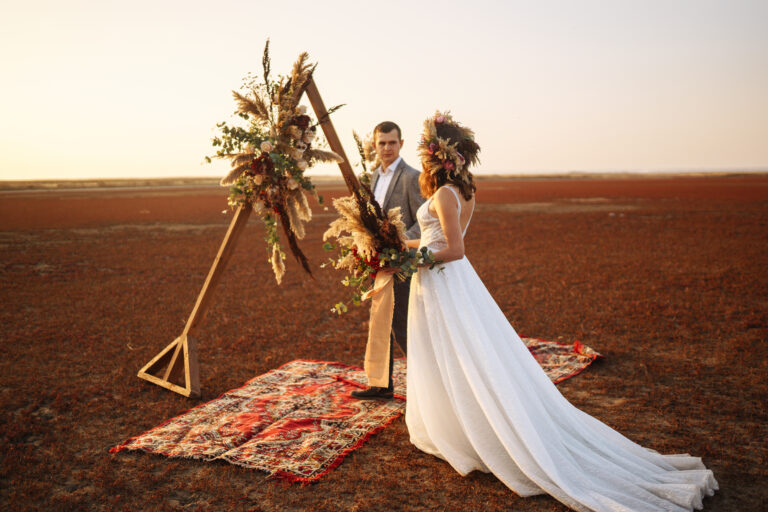 Boho weddings are a dreamy, unique way to show off beautiful floral arrangements